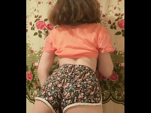 ❤️ Nwa ọhụrụ sexy na-eyipụ uwe mkpirisi ya na igwefoto ❤️  na porn% ig.shufflesex-com.ru%  ️❤